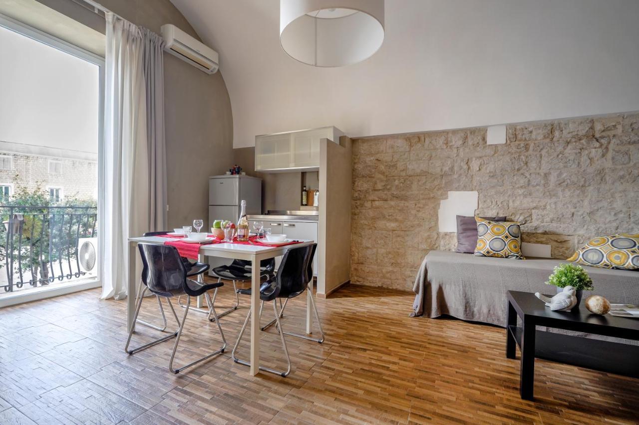 Winnili Apartments Trani Exterior photo